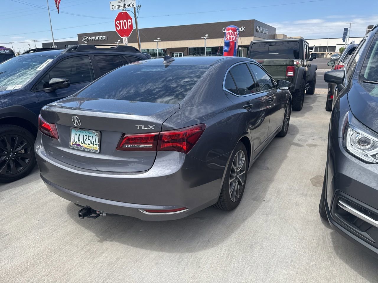 Used 2017 Acura TLX V6 w/ Technology Package FWD image 14
