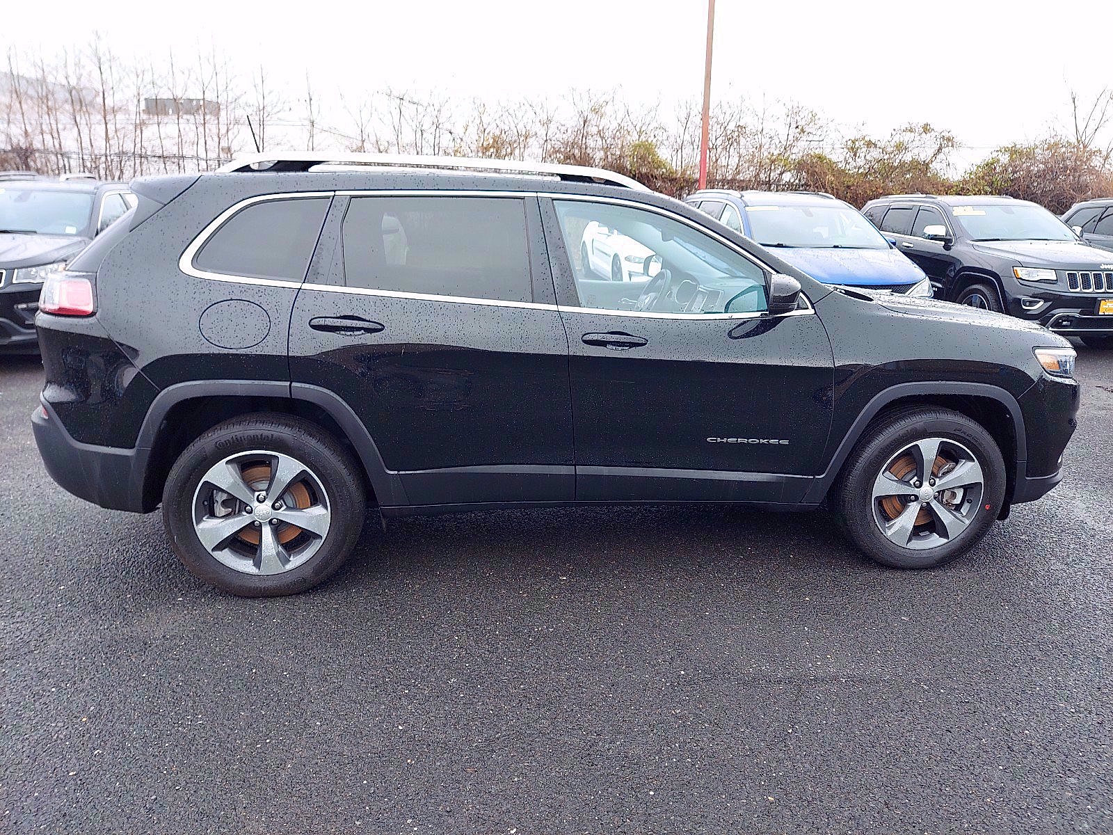 Certified 2019 Jeep Cherokee Limited image 8