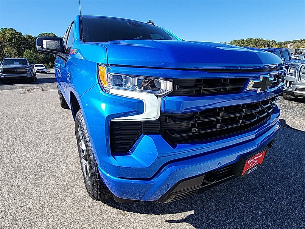 New 2026 Chevrolet Silverado 1500 RST w/ RST All Star Premium Package image 12
