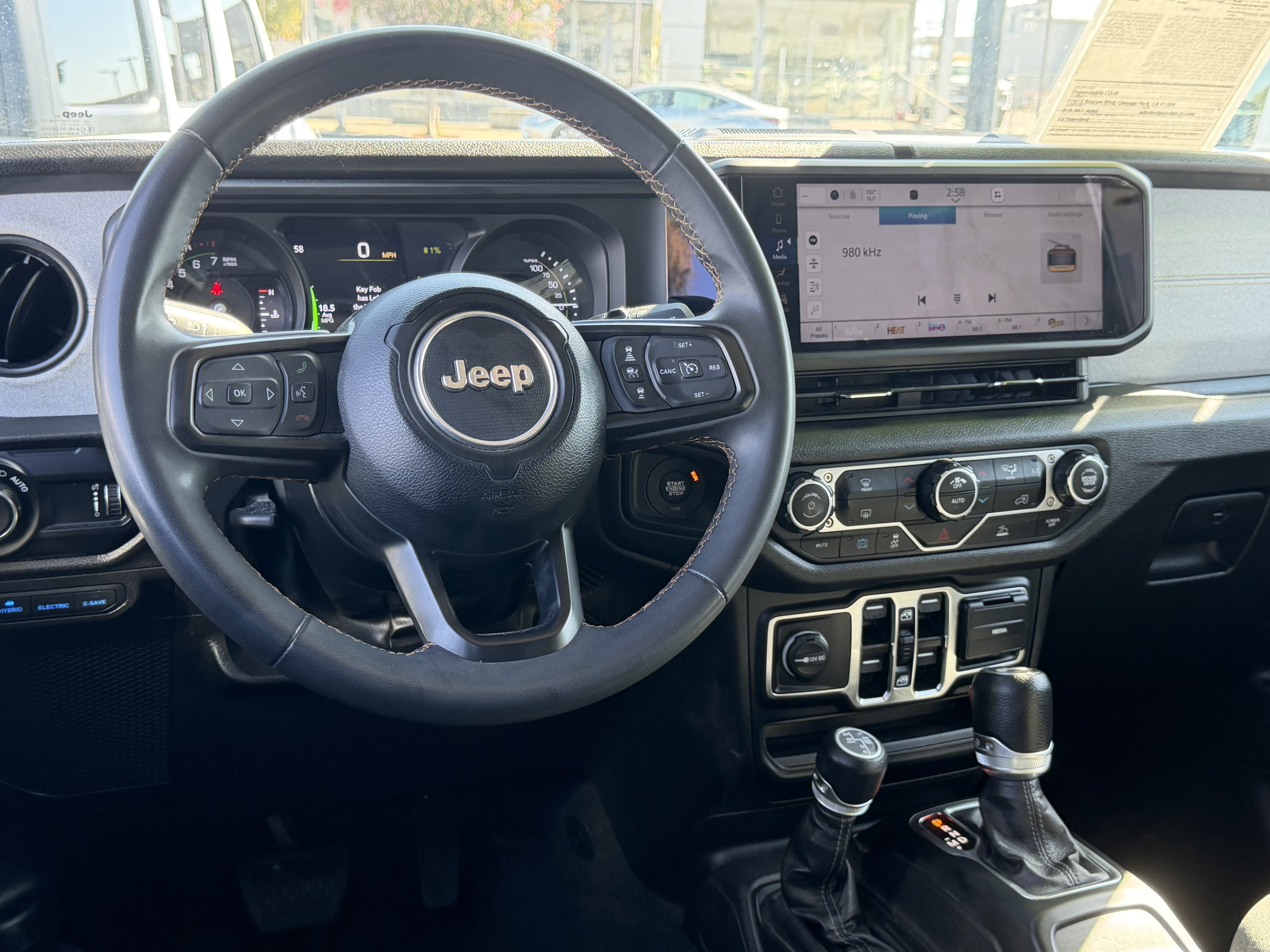 Certified 2024 Jeep Wrangler Unlimited AWD/4WD image 30
