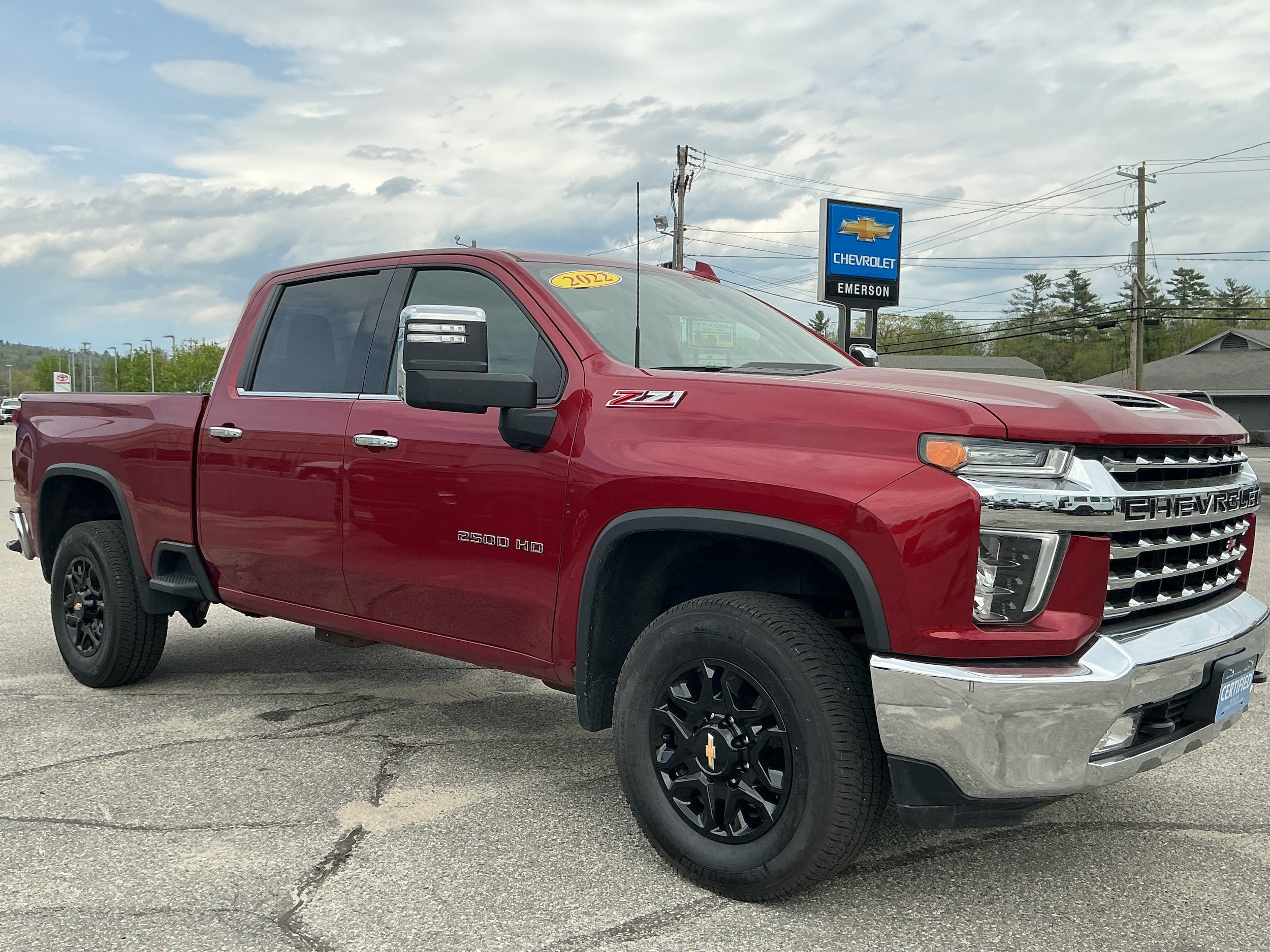 Used 2022 Chevrolet Silverado 2500 LTZ w/ Z71 Off-Road Package AWD/4WD image 3