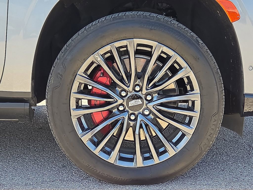 Used 2024 Cadillac Escalade V AWD/4WD image 7
