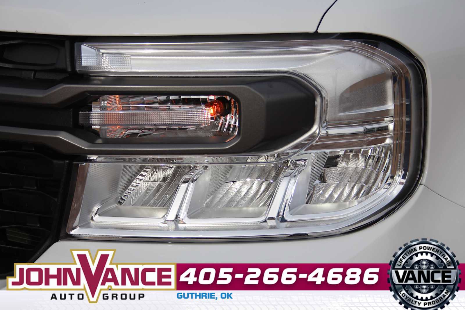 Used 2022 Ford Maverick XLT image 4