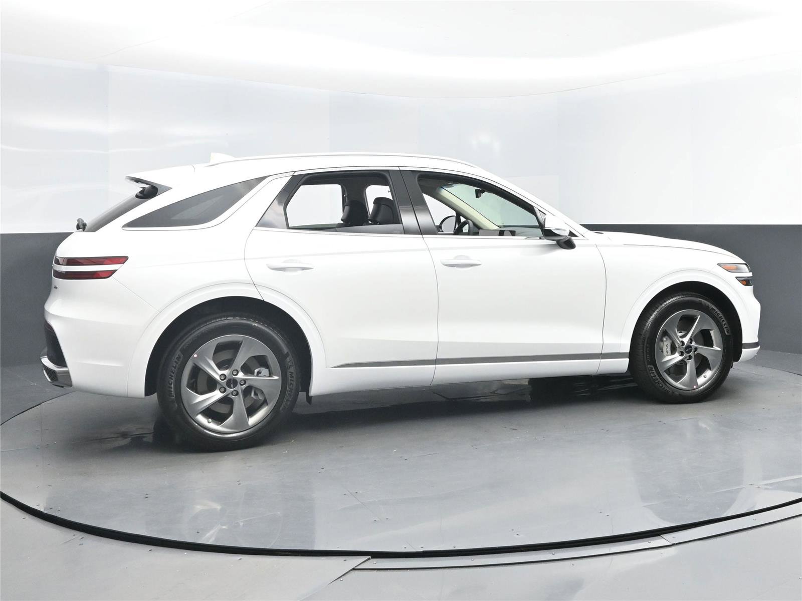 New 2026 Genesis GV70 2.5T image 3