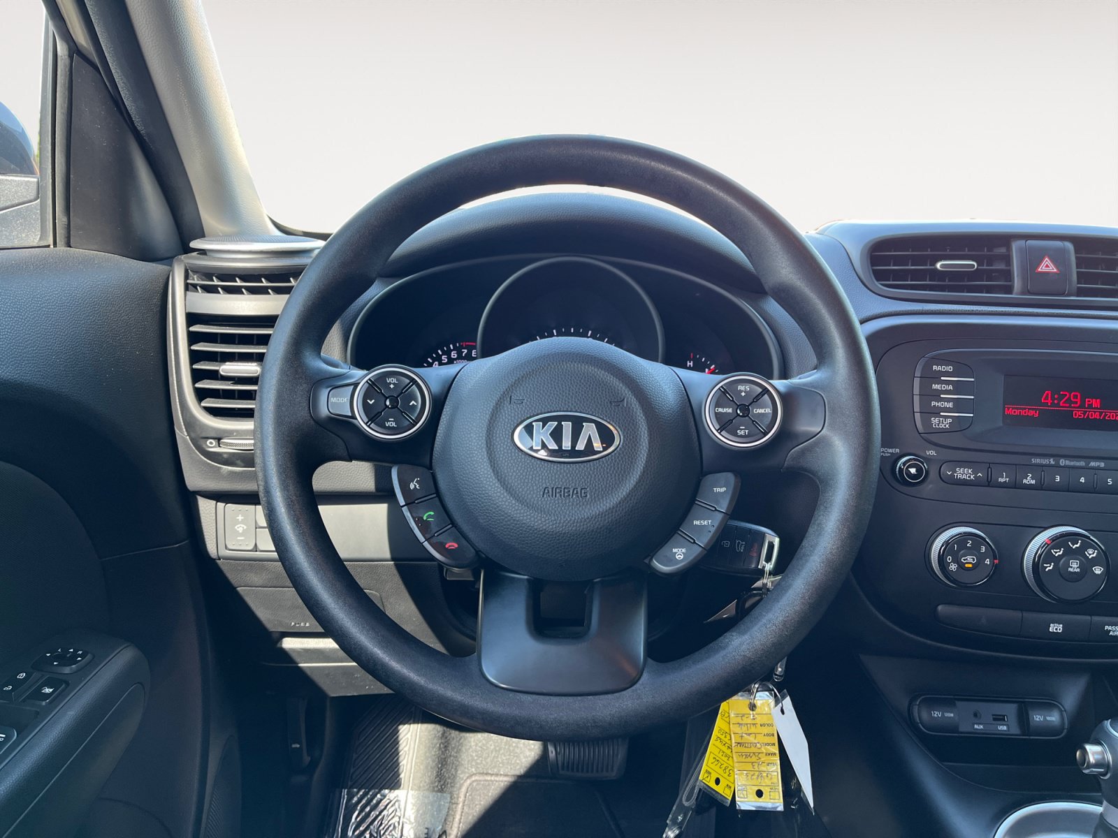 Used 2014 Kia Soul FWD image 12