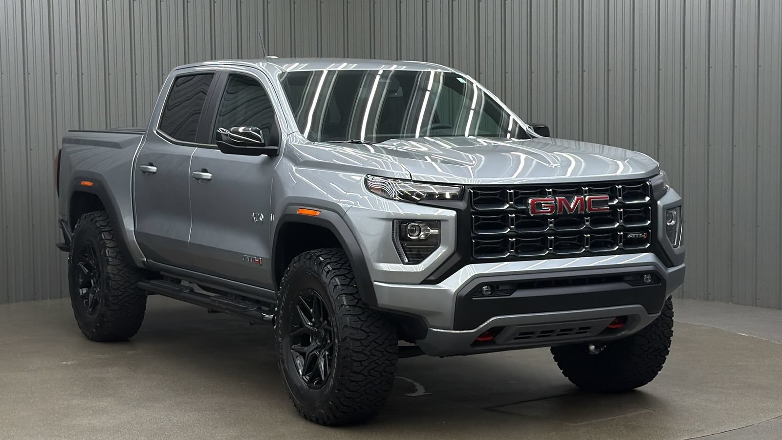 Used 2026 GMC Canyon AT4 AWD/4WD image 7