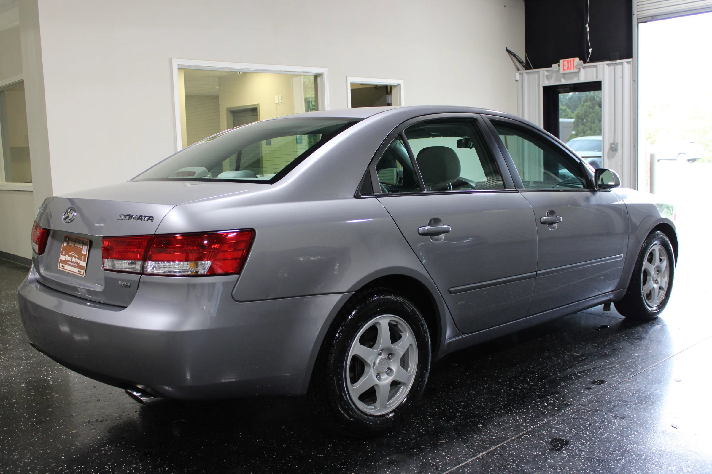 Used 2006 Hyundai Sonata GLS FWD image 3