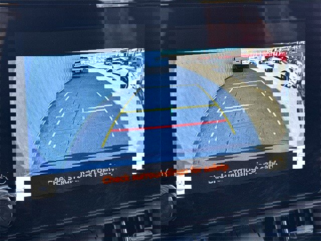 Used 2024 Toyota RAV4 XLE w/ Convenience Package image 18