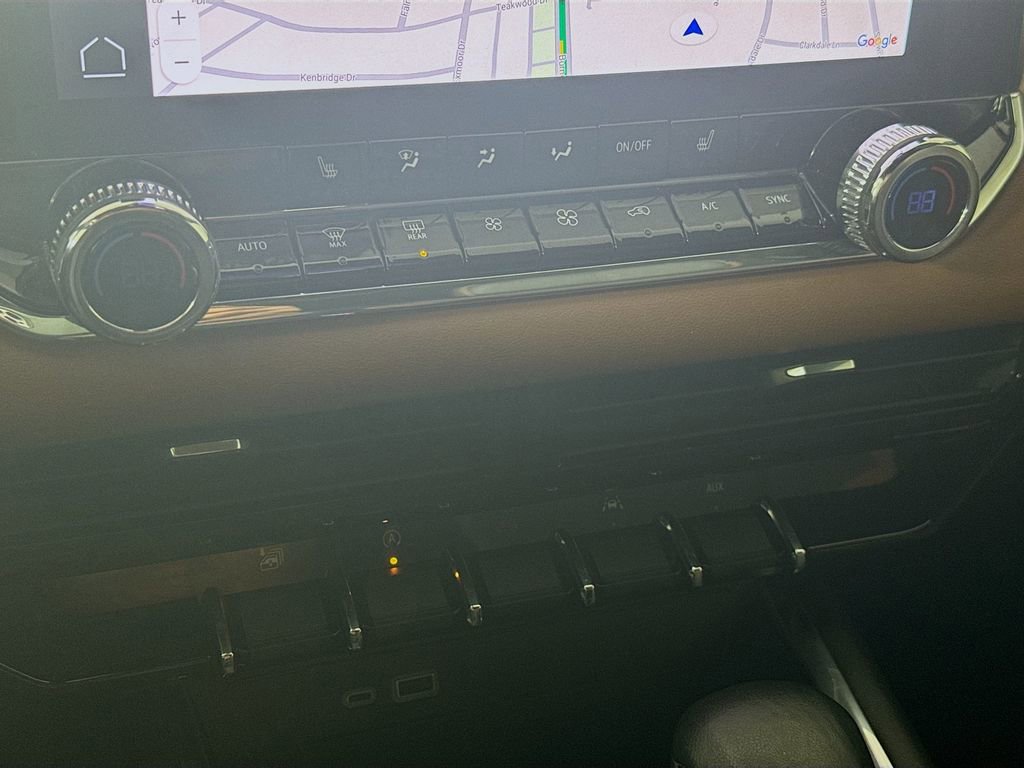 Used 2023 GMC Canyon AT4 w/ Canyon Safety Plus Package image 17