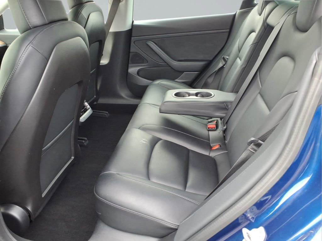 Used 2020 Tesla Model 3 Standard Range Plus image 21