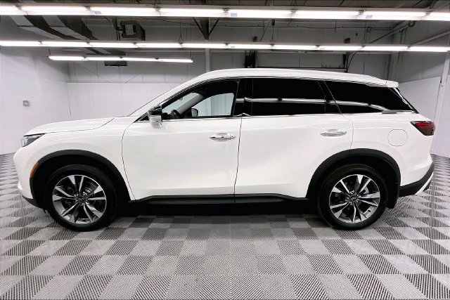 Used 2025 INFINITI QX60 Luxe AWD/4WD image 14