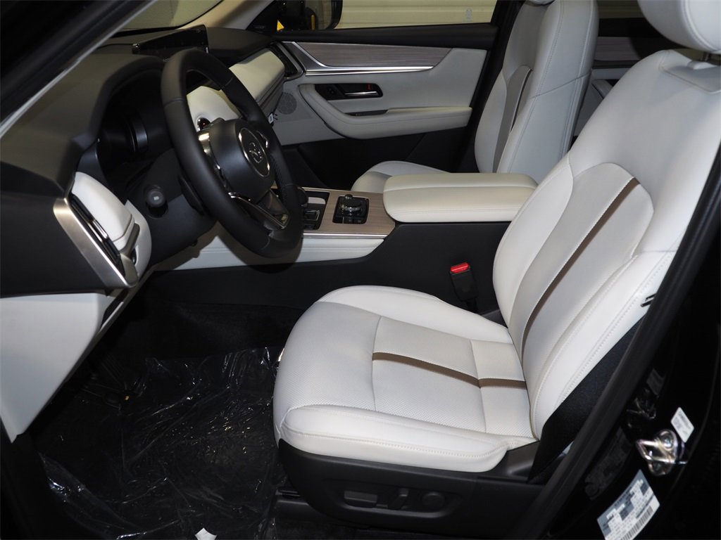 New 2025 MAZDA CX-90 Plug-In Hybrid w/ Premium Plus image 5
