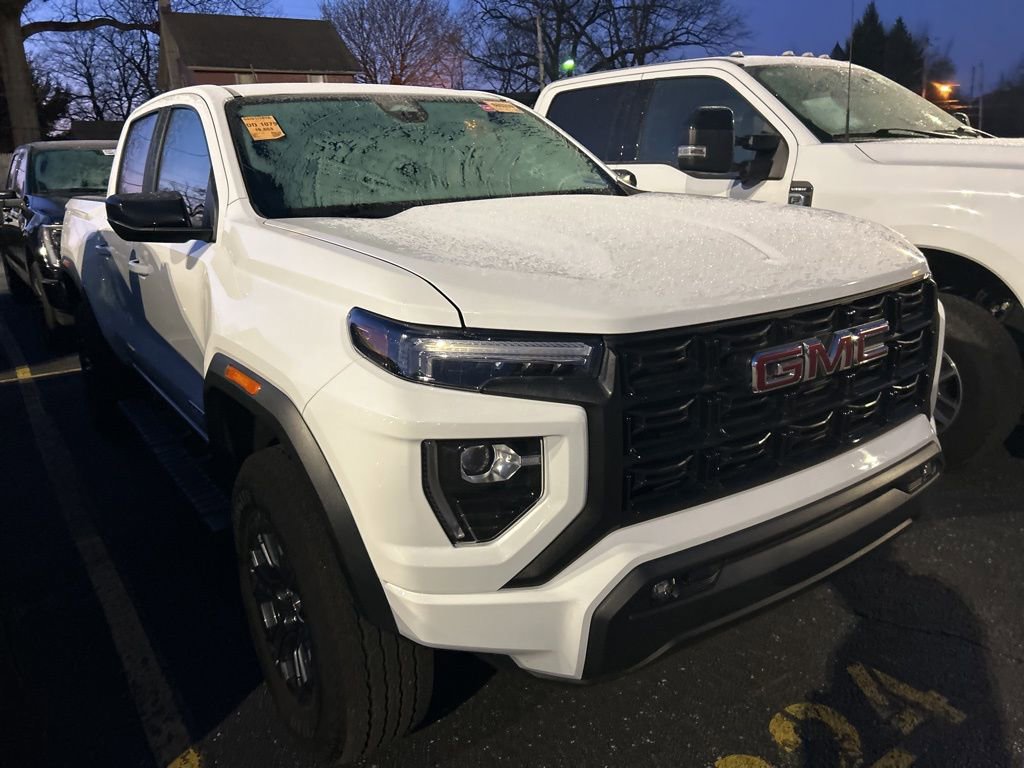 Used 2024 GMC Canyon Elevation w/ Convenience Package image 5