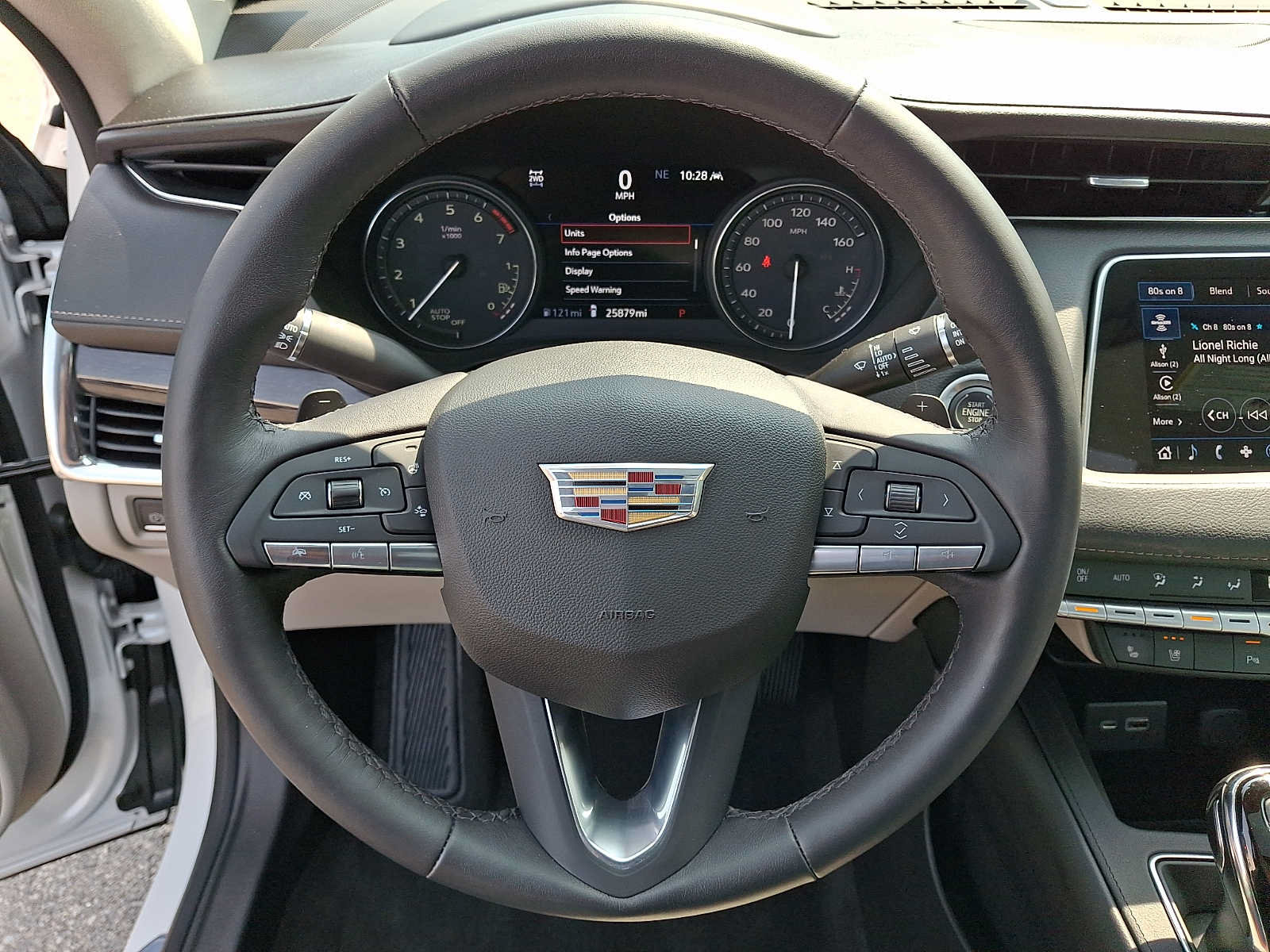 Used 2023 Cadillac XT4 Premium Luxury w/ Technology Package AWD/4WD image 20