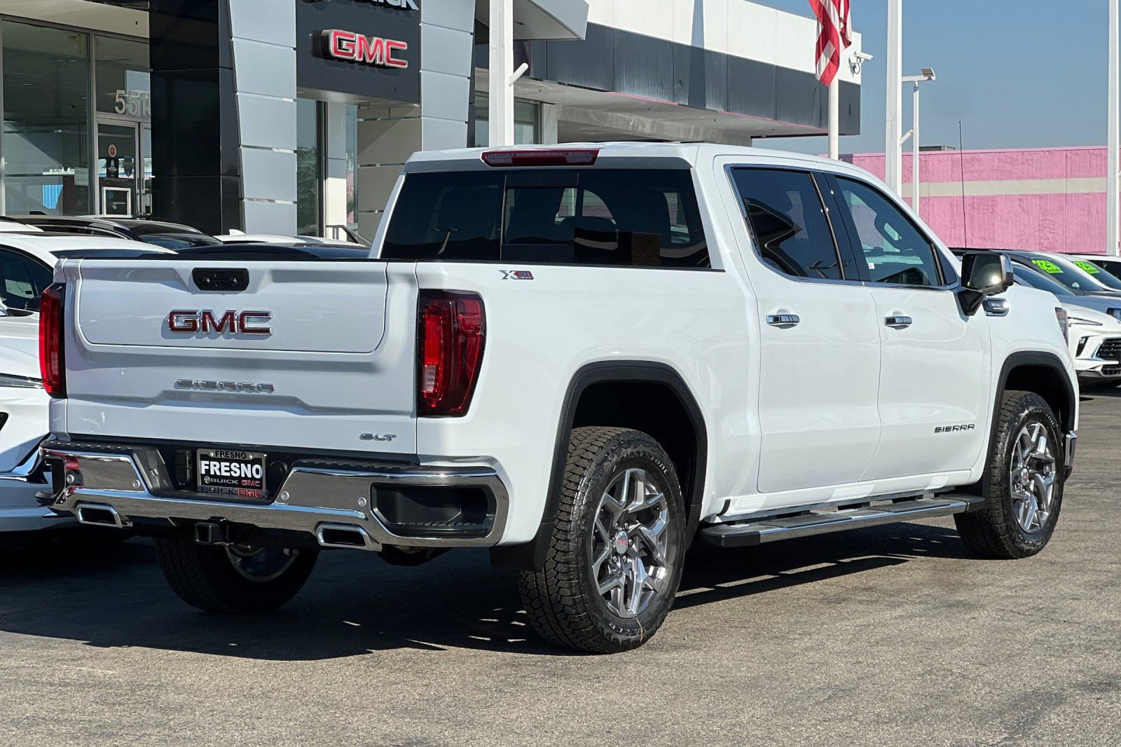 New 2026 GMC Sierra 1500 SLT w/ SLT Premium Plus Package image 5
