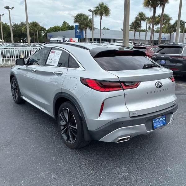 Used 2022 INFINITI QX55 Sensory w/ Lighting Package AWD/4WD image 10