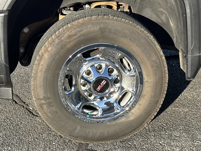 Used 2025 GMC Sierra 2500 Pro image 13