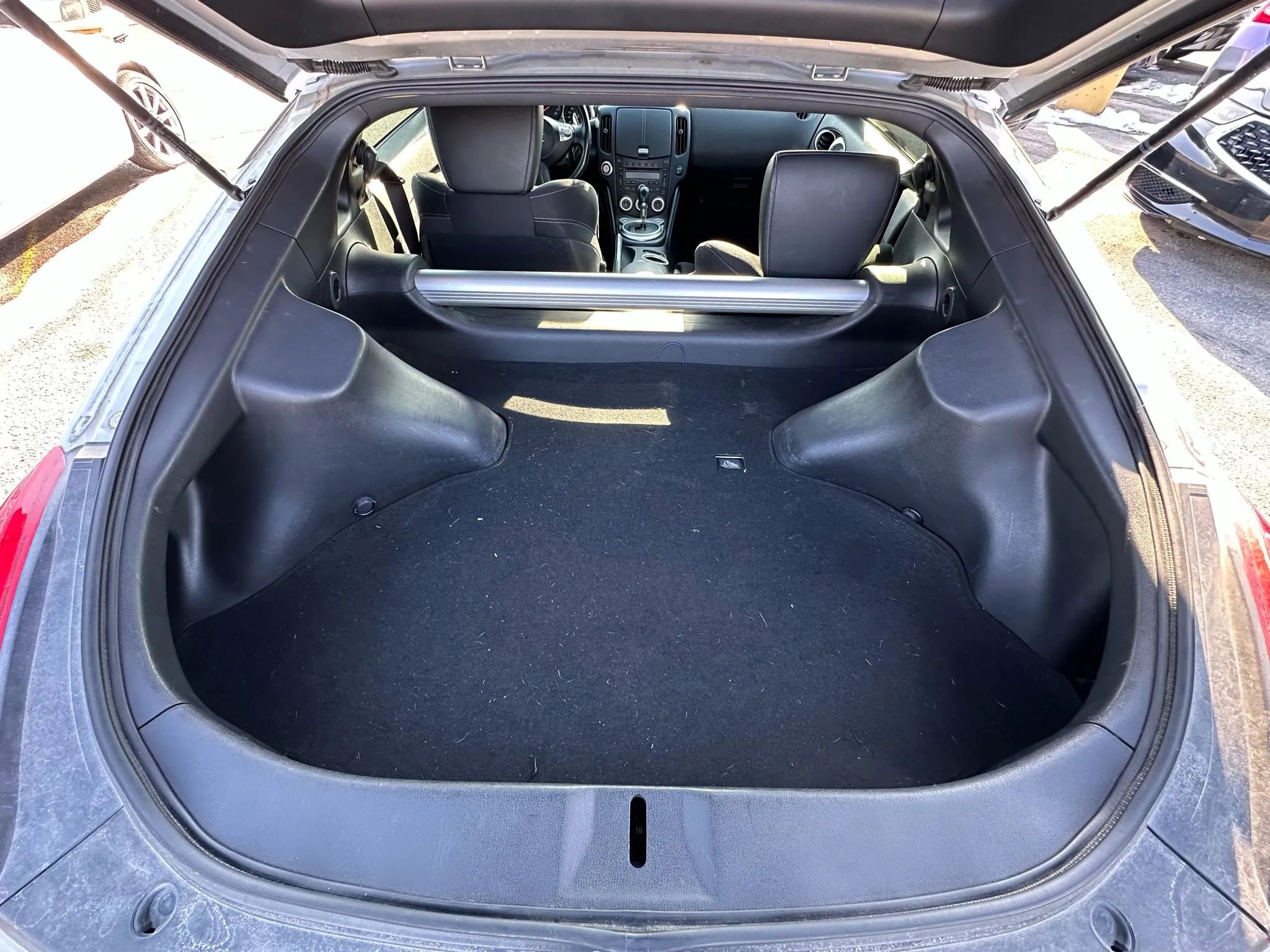 Used 2009 Nissan 370Z Touring image 14