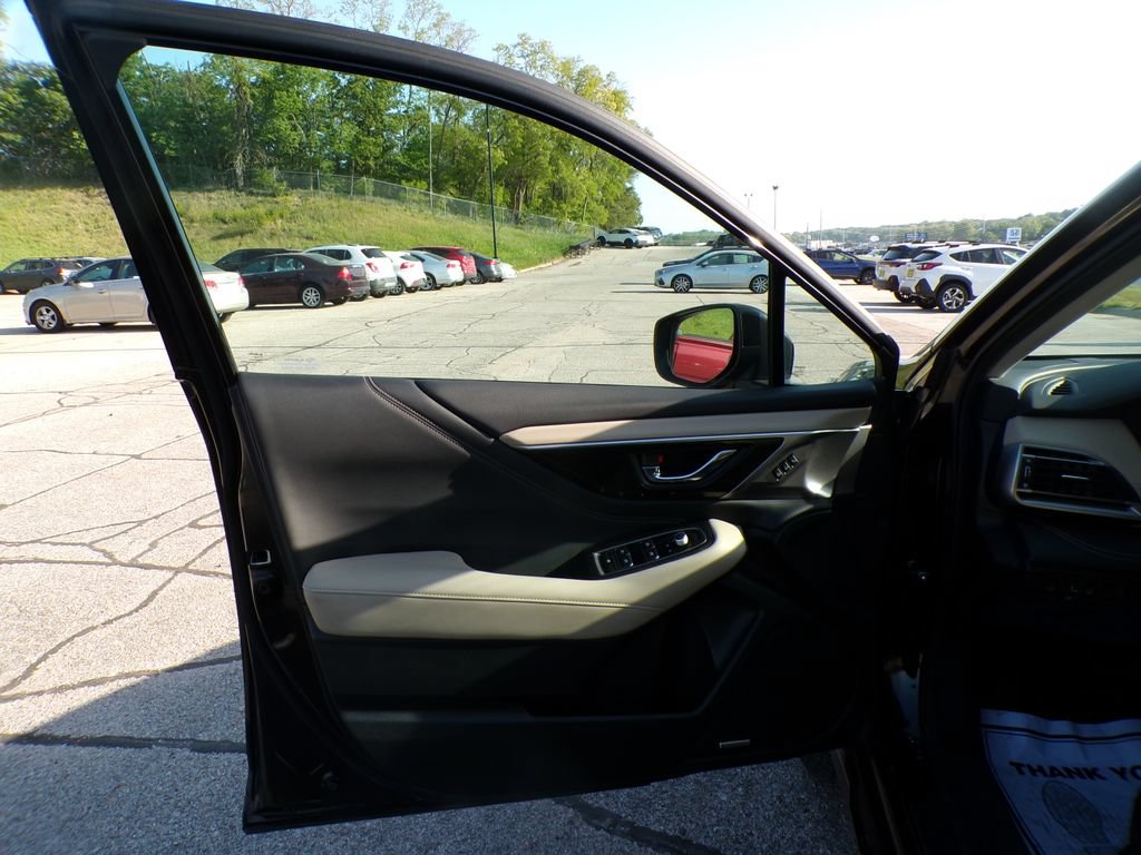 Used 2023 Subaru Outback Limited XT AWD/4WD image 23