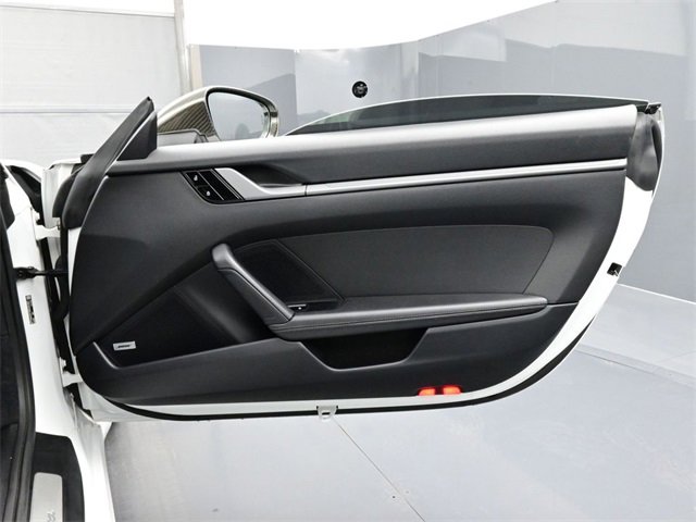 Used 2021 Porsche 911 Carrera image 15