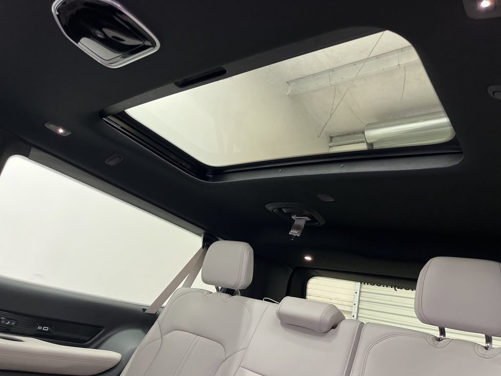 New 2026 Jeep Grand Wagoneer L Summit w/ Rear Seat Video Group I AWD/4WD image 13