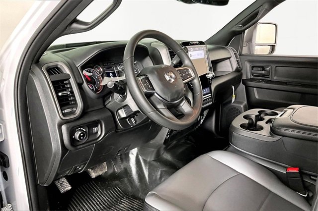 New 2026 RAM 3500 Tradesman image 8