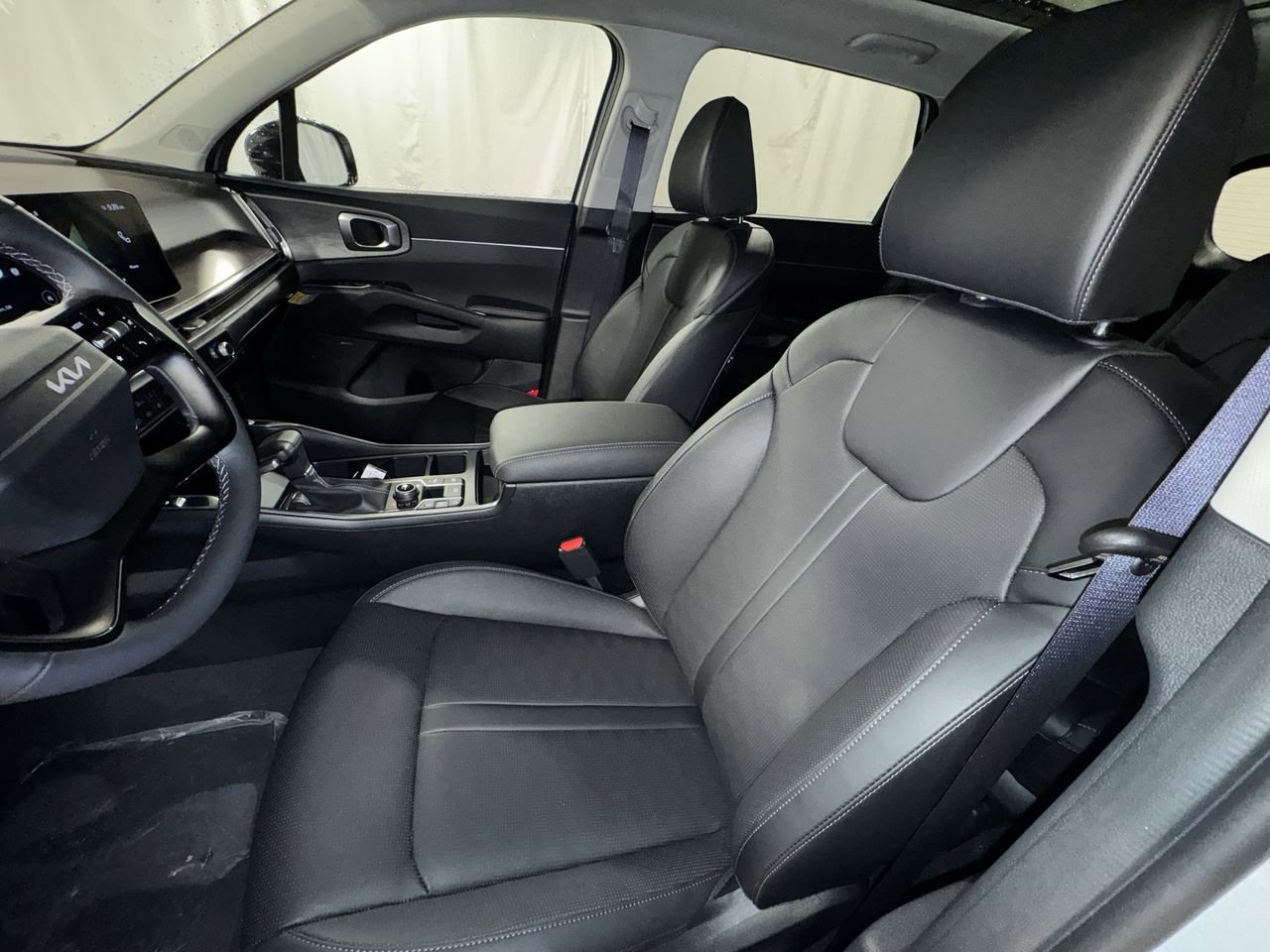 New 2026 Kia Sorento X-Line EX image 13