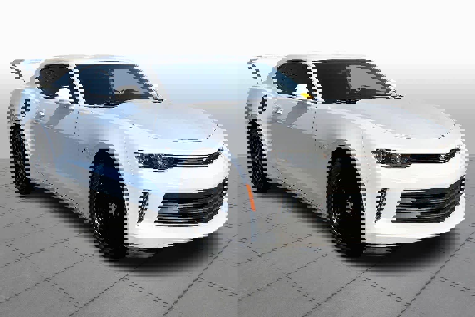 Used 2017 Chevrolet Camaro LT image 3