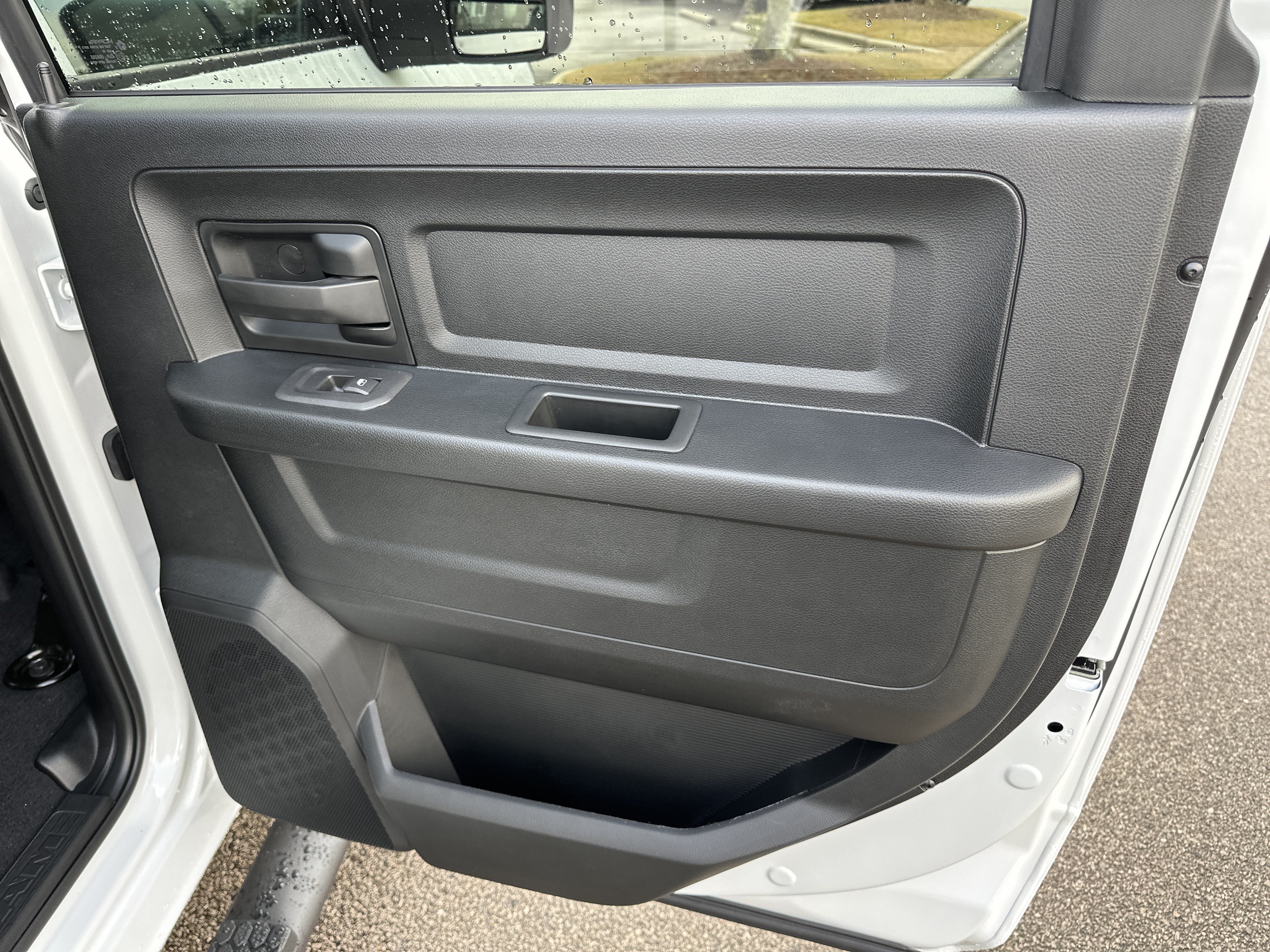 New 2026 RAM 2500 Tradesman AWD/4WD image 16