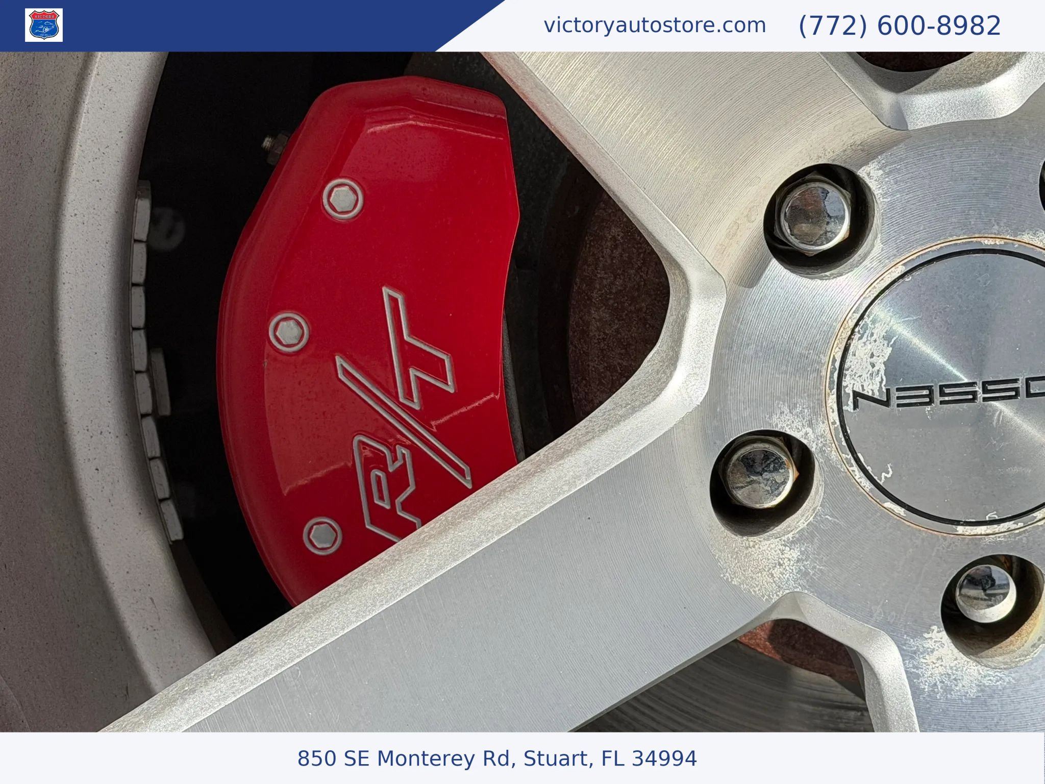 Used 2012 Dodge Challenger R/T RWD image 11