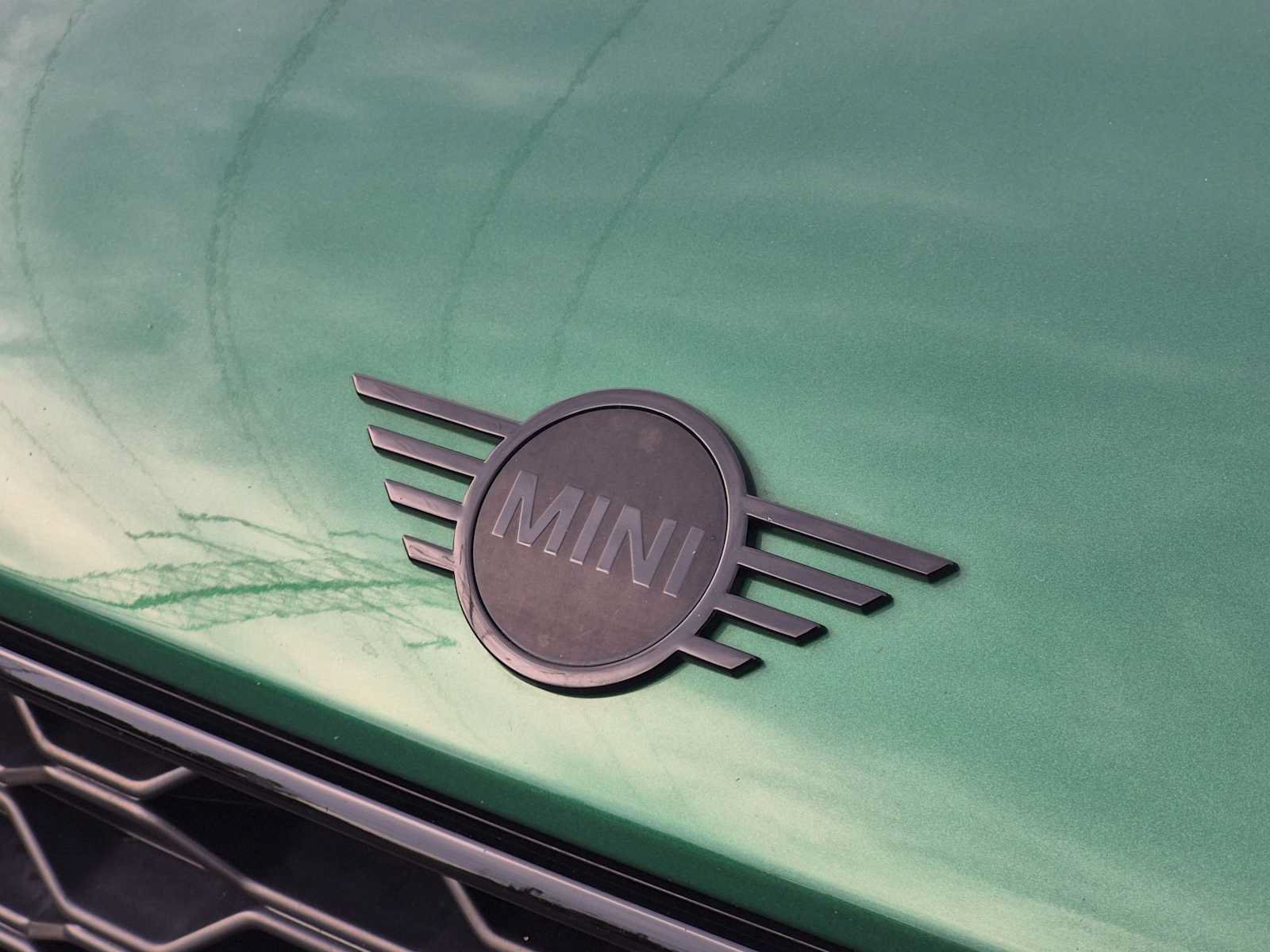 Used 2024 MINI Cooper Countryman S w/ Premium Package FWD image 12