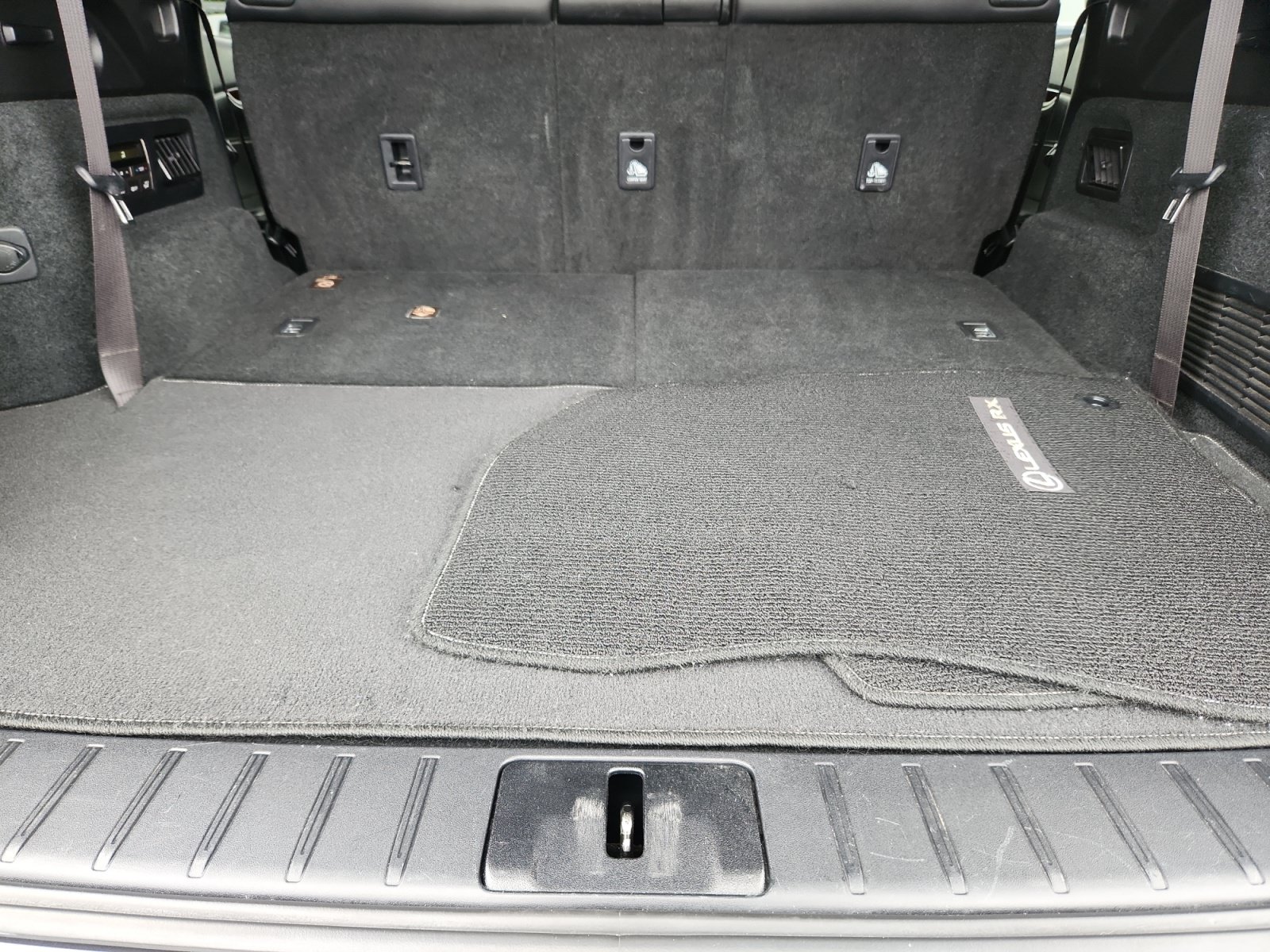 Used 2018 Lexus RX 350L AWD image 32