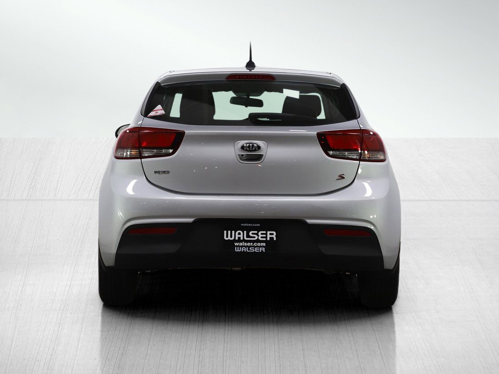 Used 2018 Kia Rio S image 4