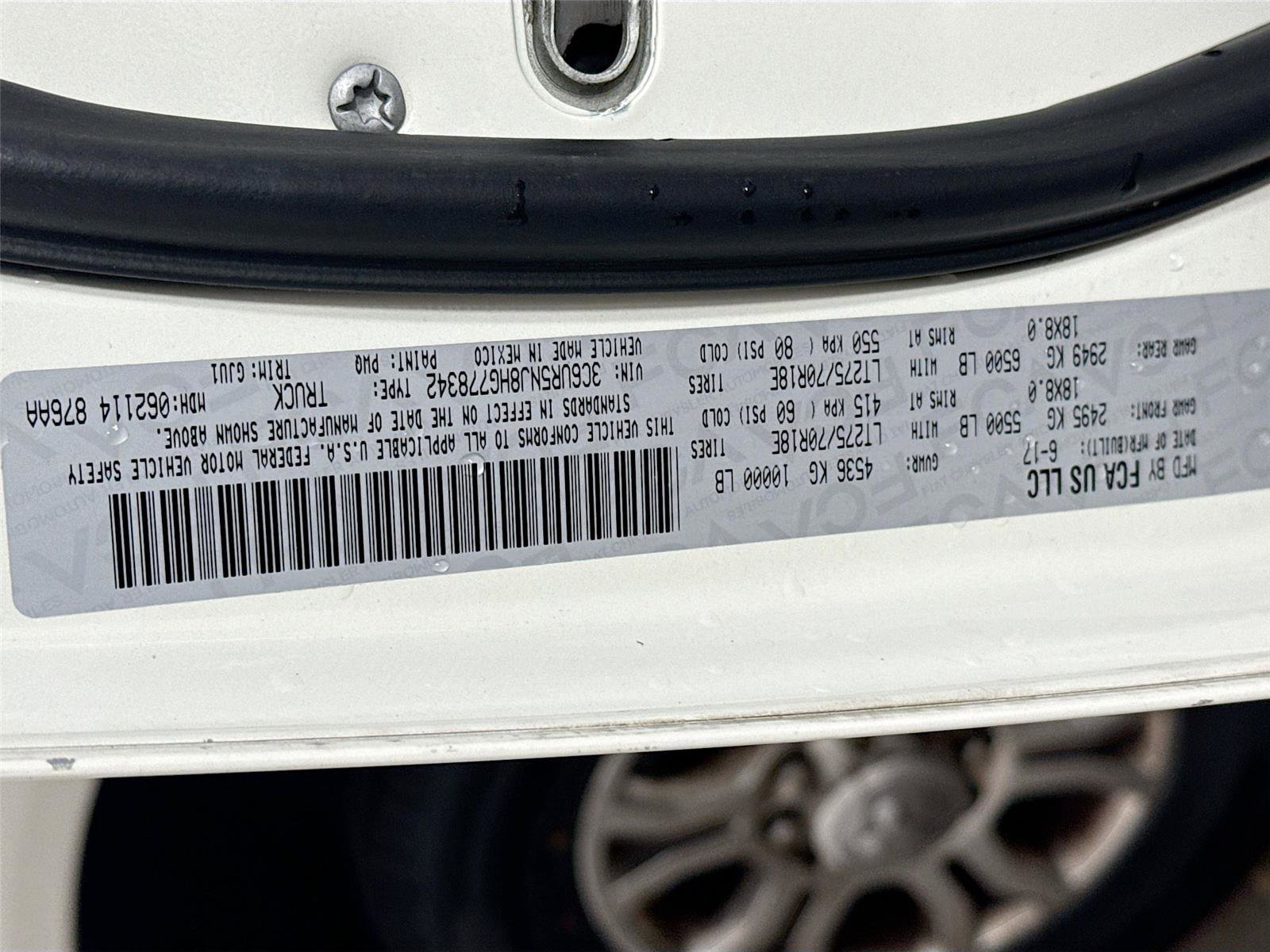 Used 2017 RAM 2500 Laramie w/ Convenience Group image 9