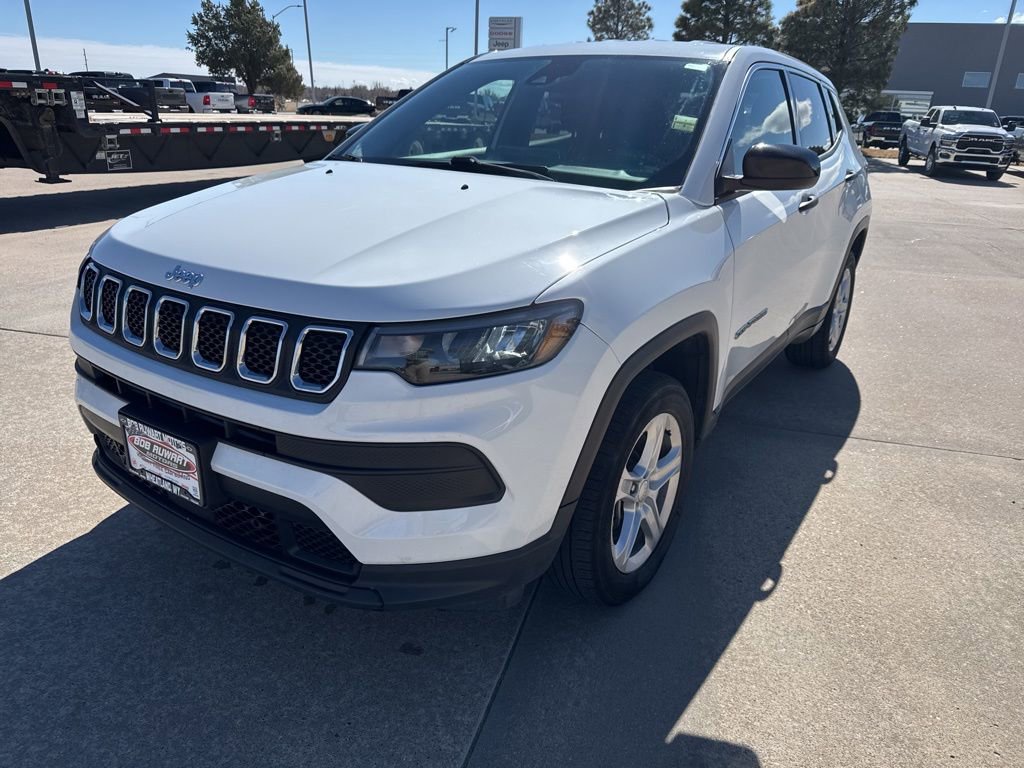 Used 2023 Jeep Compass Sport image 1
