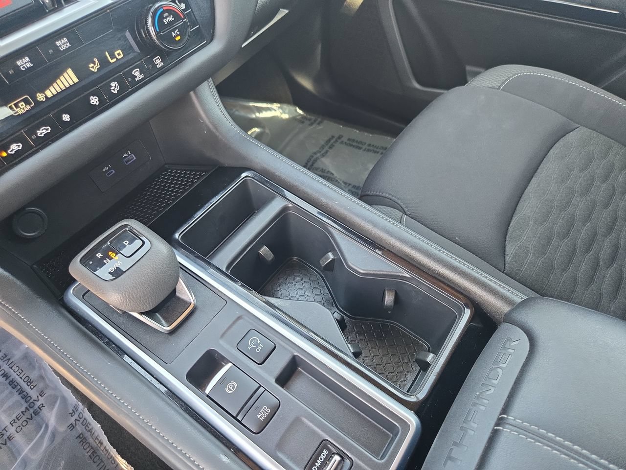 Certified 2025 Nissan Pathfinder SV FWD image 25