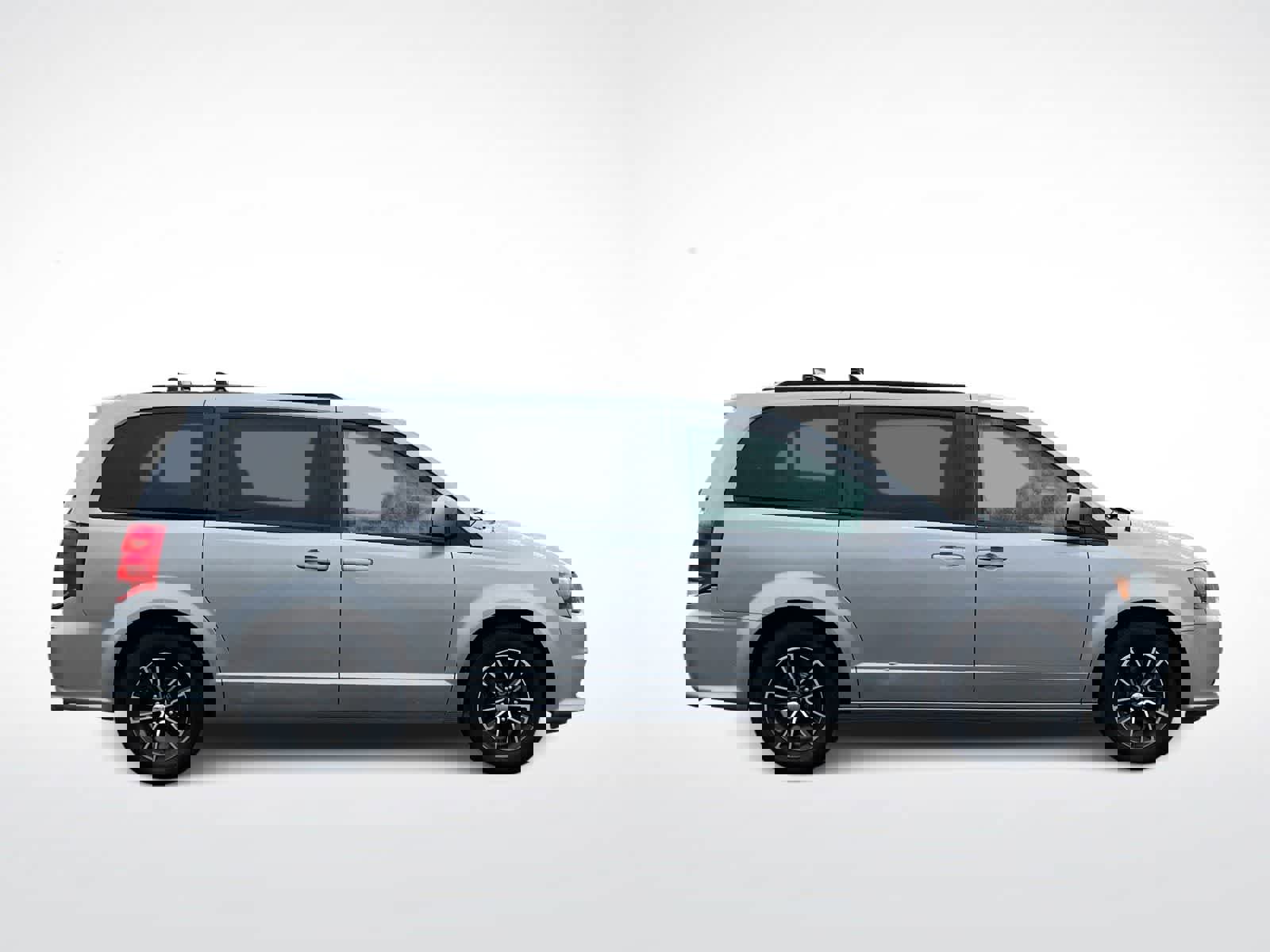 Used 2018 Dodge Grand Caravan GT image 9