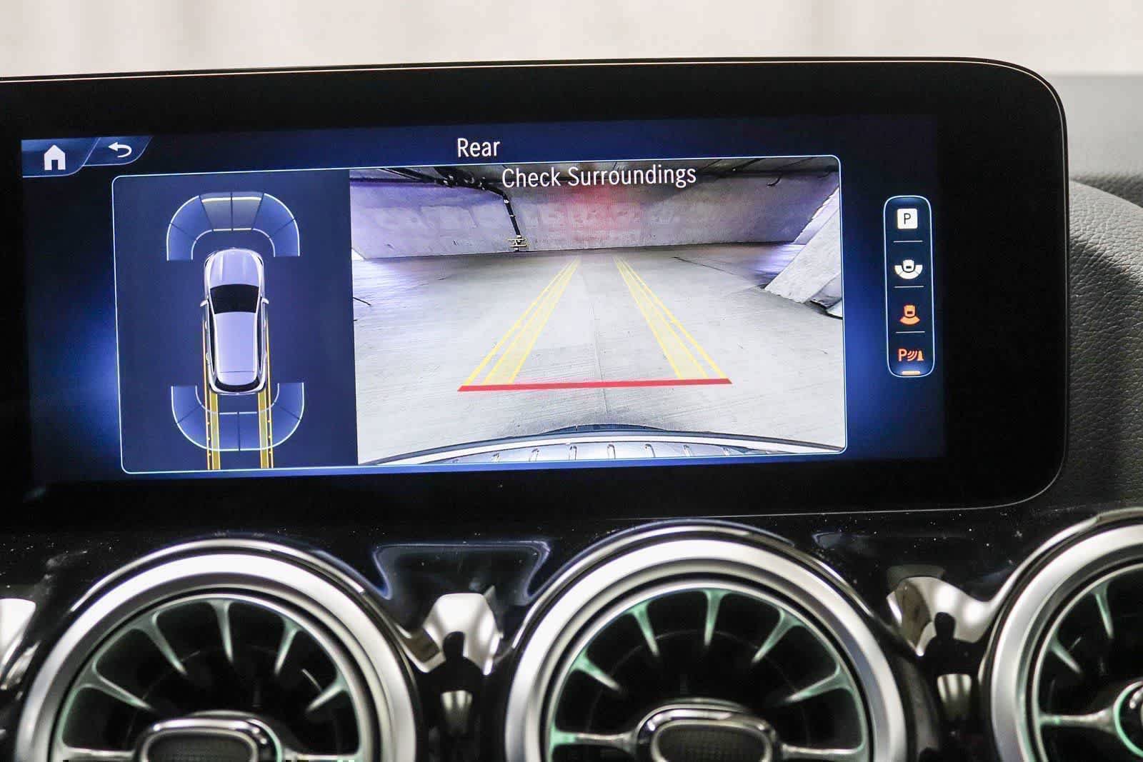 New 2025 Mercedes-Benz GLA 35 AMG 4MATIC image 22