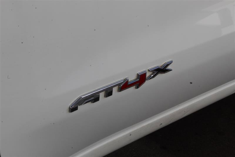 Used 2022 GMC Sierra 1500 AT4X image 18