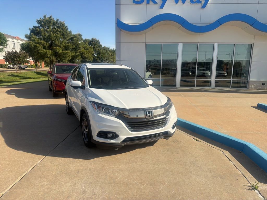 Used 2021 Honda HR-V EX image 2