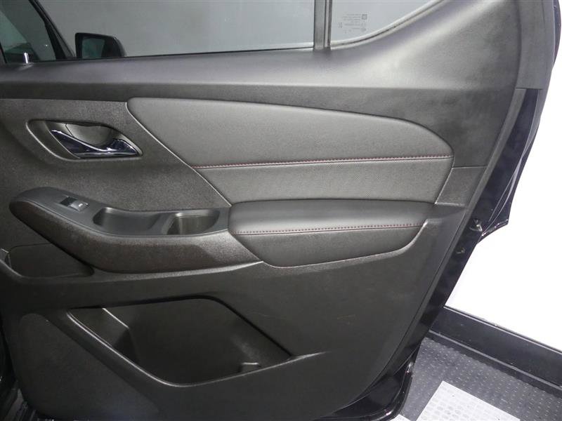 Used 2022 Chevrolet Traverse RS w/ LPO, Floor Liner Package AWD/4WD image 26