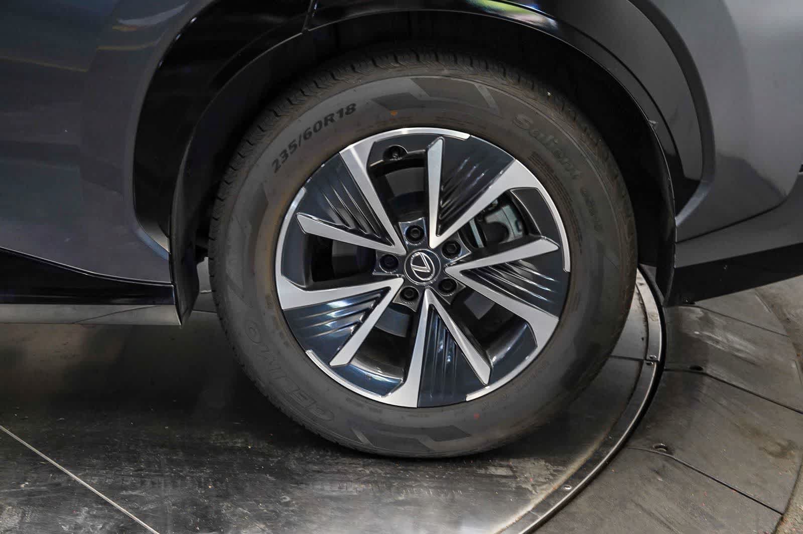 Used 2024 Lexus RZ 300e Premium FWD image 10