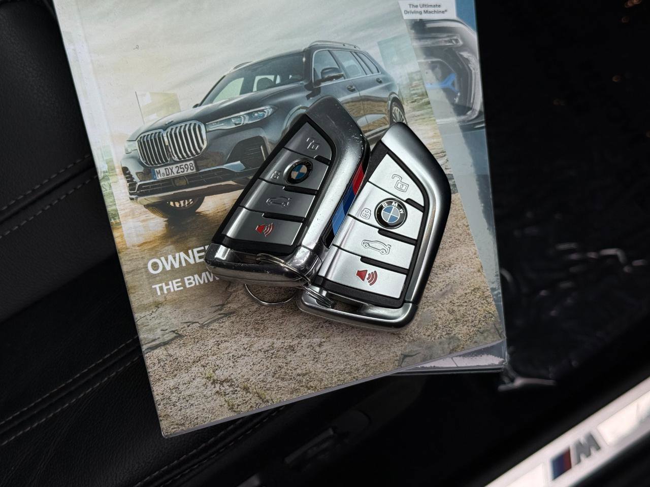 Used 2020 BMW X7 xDrive40i w/ M Sport Package image 41