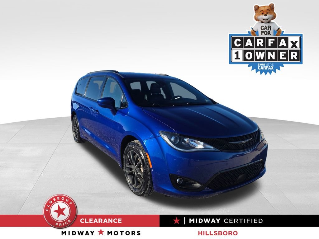Used 2020 Chrysler Pacifica Touring-L w/ Advanced Safetytec Group