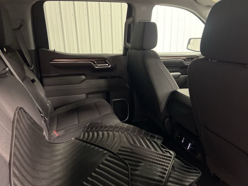Certified 2024 GMC Sierra 1500 Elevation AWD/4WD image 11
