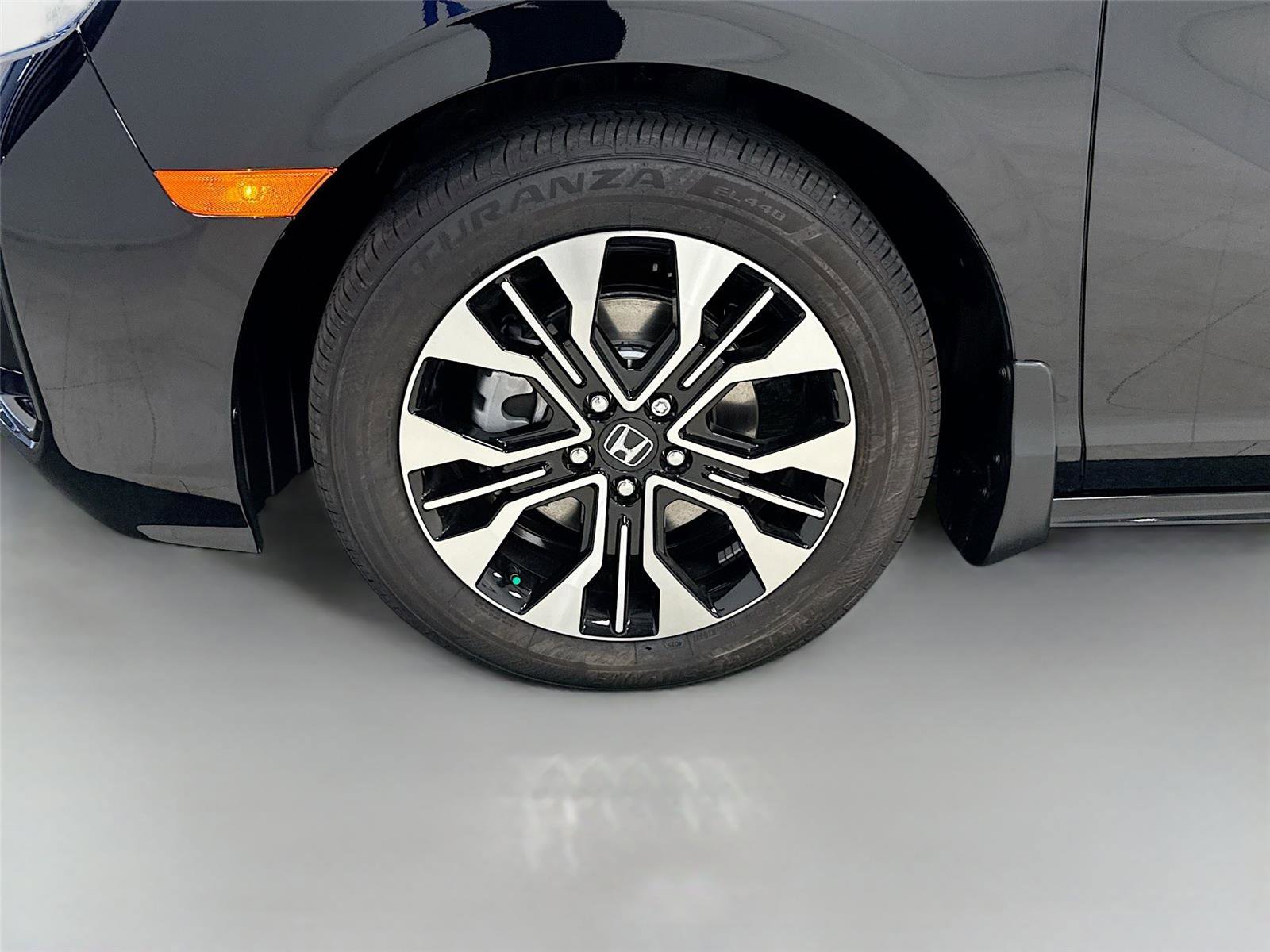 New 2026 Honda Odyssey Elite image 32