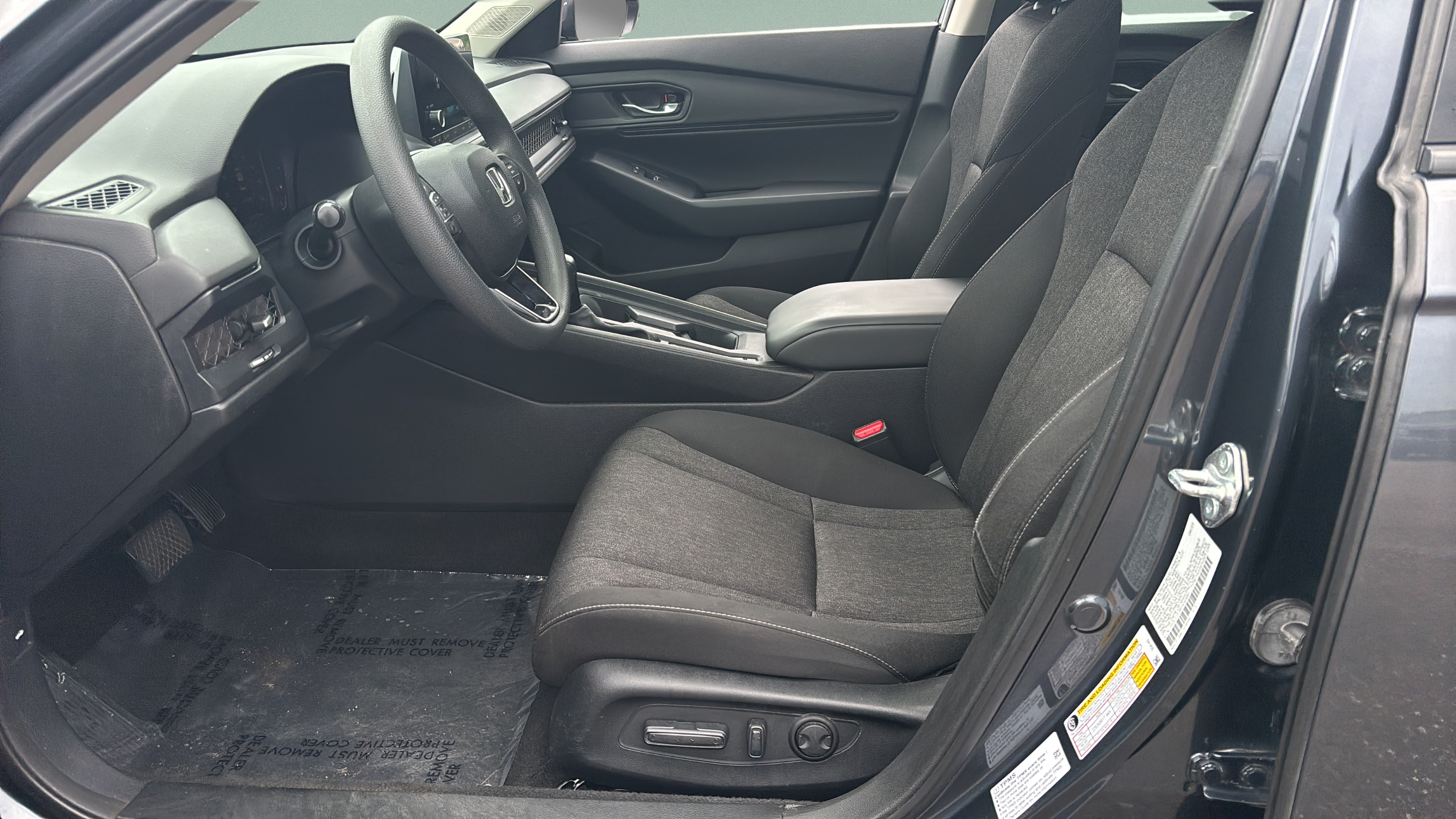 Certified 2023 Honda Accord EX image 10