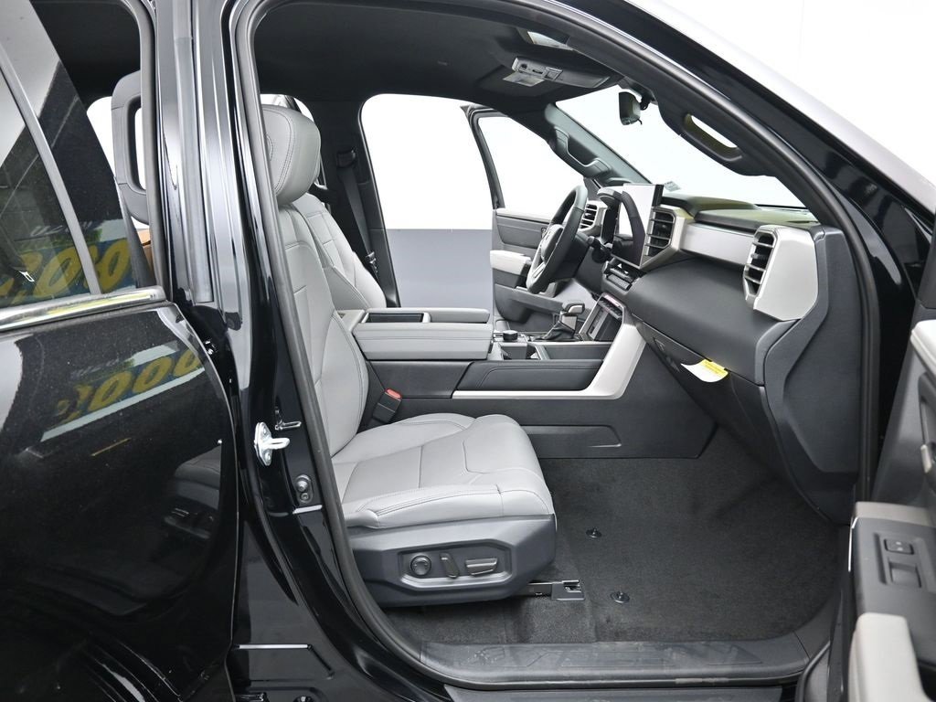 New 2026 Toyota Tundra Limited image 13
