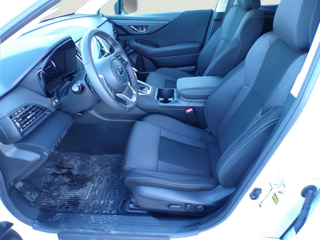 Certified 2025 Subaru Outback Premium AWD/4WD image 15