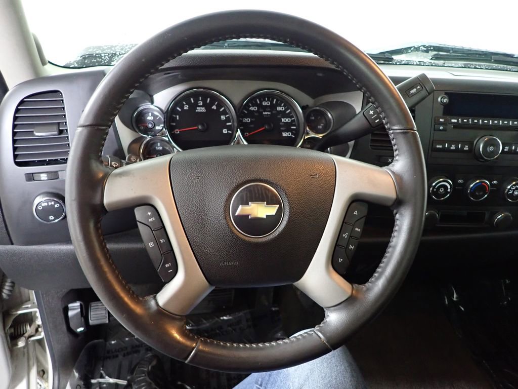 Used 2007 Chevrolet Silverado 2500 LT w/ Suspension Package, Off-Road AWD/4WD image 30